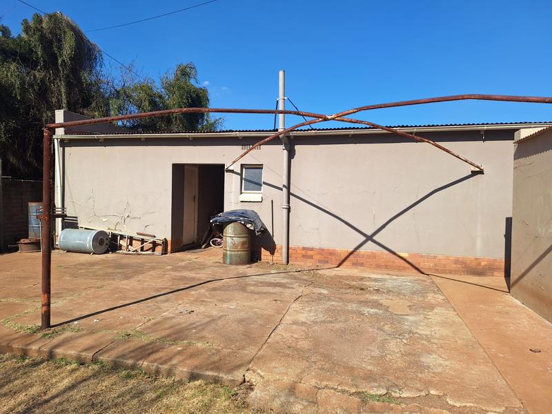 3 Bedroom Property for Sale in Stilfontein North West